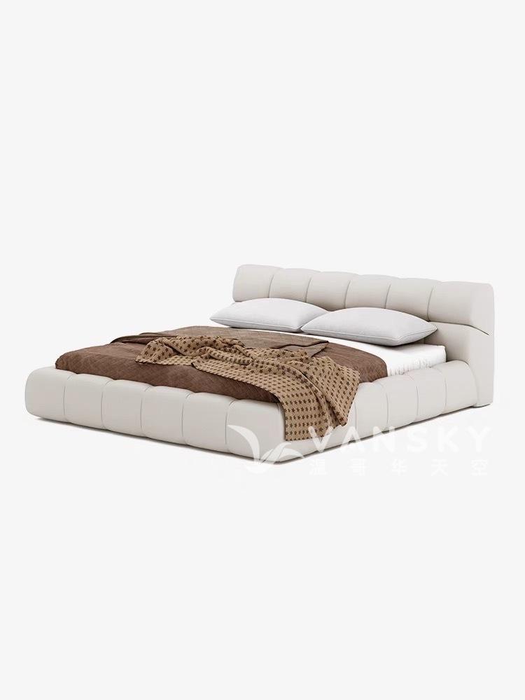 250216115127_Tufty_bed_side 1.jpg